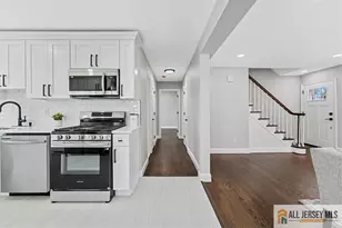 314 Easton Ave, New Brunswick, NJ 08901 - Photo 9