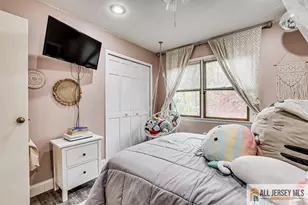 146 Howard Ave, Edison, NJ 08837 - Photo 23