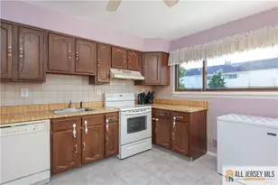 897 Merritt Dr, Hillsborough Township, NJ 08844 - Photo 9