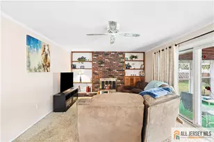 70 Creamer Dr, Sayreville, NJ 08872 - Photo 15