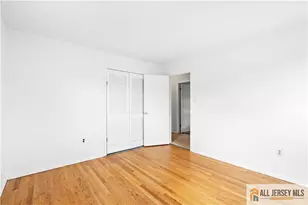 70 Creamer Dr, Sayreville, NJ 08872 - Photo 33