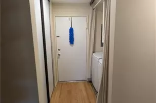 277 Cross Dr, Monroe Township, NJ 08831 - Photo 5