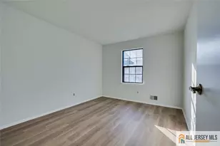 7107 Hana Rd, Edison, NJ 08817 - Photo 29