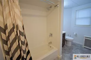 99 Main St, Sayreville, NJ 08872 - Photo 21