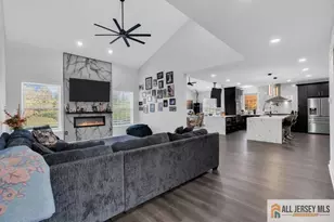 43 Meadow Run Rd, Bordentown Twp, NJ 08505 - Photo 11