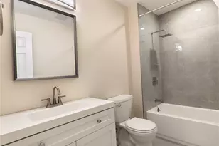 3203 N Oaks Blvd, North Brunswick Township, NJ 08902 - Photo 15