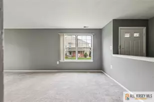 15 Lindsey Cir, Old Bridge Township, NJ 08857 - Photo 3