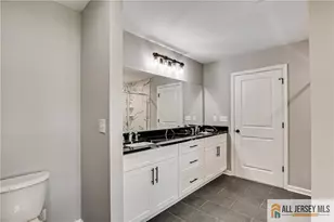 10 Hector Ave, Edison, NJ 08817 - Photo 33