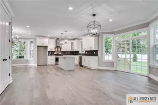 10 Hector Ave, Edison, NJ 08817 - Photo 19