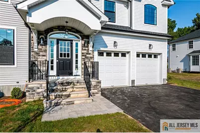 10 Hector Avenue, Edison, NJ 08817 - Photo 3