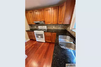 400 Rivercrest Drive, Piscataway Township, NJ 08854 - Photo 9