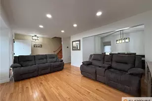 542 Fairfield Rd, East Windsor Township, NJ 08520 - Photo 3