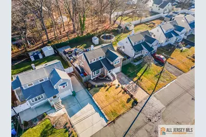10 Lily Street, Sayreville, NJ 08859 - Photo 45