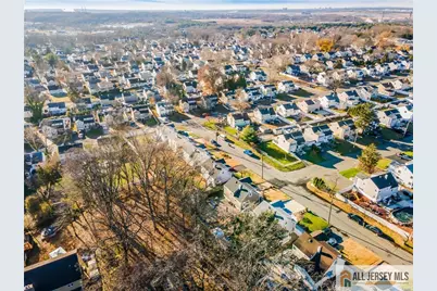 10 Lily Street, Sayreville, NJ 08859 - Photo 51