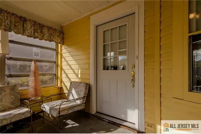 248 W 3rd Avenue, Roselle, NJ 07203 - Photo 5