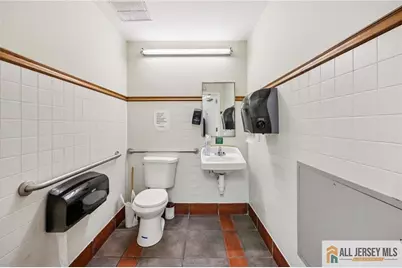 138 Bound Brook Road, Middlesex, NJ 08846 - Photo 27