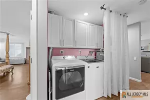 264 Glen Rd, Monroe Township, NJ 08831 - Photo 15