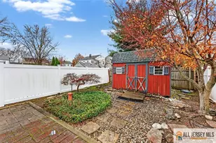 587 Ellis Pl, Woodbridge Township, NJ 07095 - Photo 25