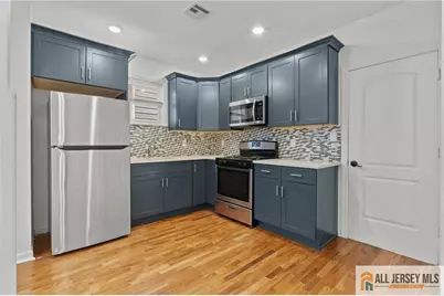 362 1/2 New Street, Newark, NJ 07103 - Photo 5