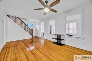 34 Maple Ave, Edison, NJ 08837 - Photo 5