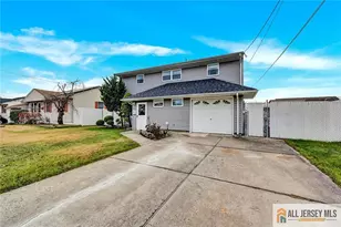 85 Whitman St, Carteret, NJ 07008 - Photo 3