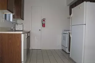 503 N Oaks Blvd, North Brunswick Township, NJ 08902 - Photo 3