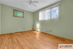 74 Brotherhood St, Piscataway Township, NJ 08854 - Photo 19