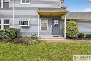 5 Wingate Ct, Monroe Township, NJ 08831 - Photo 3