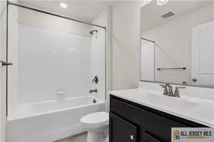 504 E International Rd, Monroe Township, NJ 08831 - Photo 29