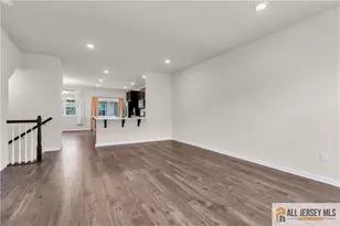 504 E International Rd, Monroe Township, NJ 08831 - Photo 15