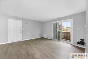 2415 Ravens Crest Dr, Plainsboro Township, NJ 08536 - Photo 3