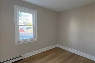 402 Lawrence St, Perth Amboy, NJ 08861 - Photo 7