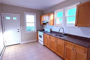 402 Lawrence St, Perth Amboy, NJ 08861 - Photo 3