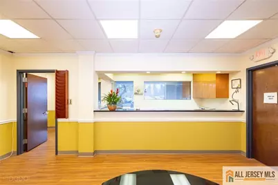 2 State Route 27 Highway #100, Edison, NJ 08820 - Photo 9