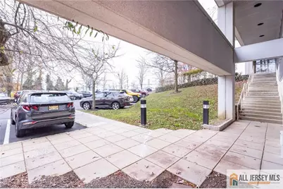 2 State Route 27 Highway #100, Edison, NJ 08820 - Photo 37