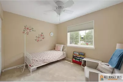 160 Buttonwood Drive, Piscataway Township, NJ 08854 - Photo 25