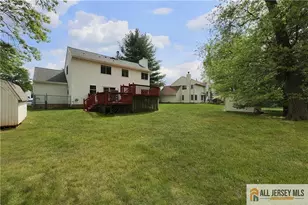 160 Buttonwood Dr, Piscataway Township, NJ 08854 - Photo 31