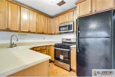 49 Tanglewood Court, South Brunswick Township, NJ 08852 - Photo 9