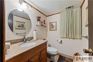 2 Wilmot Rd, Sayreville, NJ 08872 - Photo 15