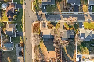 2 Wilmot Rd, Sayreville, NJ 08872 - Photo 25