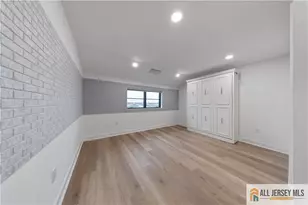 2 Harbor Front Plaza, Elizabeth, NJ 07206 - Photo 21