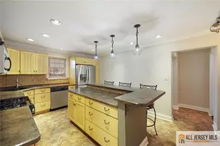 245 Carteret Ave, Carteret, NJ 07008 - Photo 13