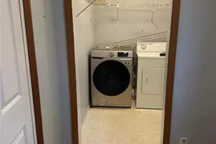 143 Fiat Ave, Iselin, NJ 08830 - Photo 3