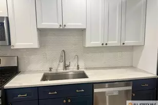 44 Wisteria Ct, South Brunswick Township, NJ 08852 - Photo 5