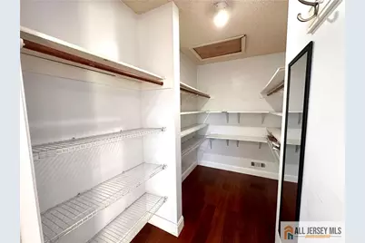 341 Wimbeldon Court, North Brunswick Township, NJ 08902 - Photo 9