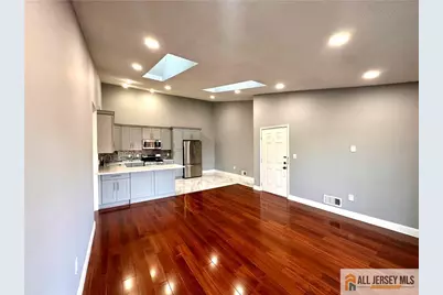 341 Wimbeldon Court, North Brunswick Township, NJ 08902 - Photo 5