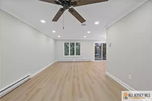 113 Indigo Plaza, Monroe Township, NJ 08831 - Photo 11