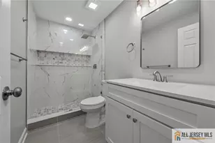 113 Indigo Plaza, Monroe Township, NJ 08831 - Photo 17