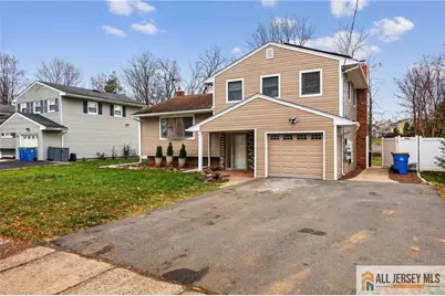 707 Warfield Road, North Plainfield, NJ 07063 - Photo 3