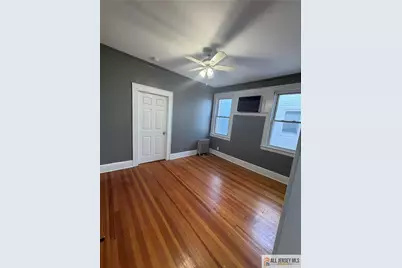 185 Linden #2 Avenue, Irvington, NJ 07111 - Photo 3